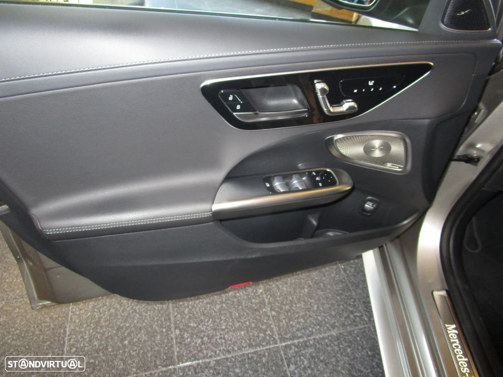 Mercedes-Benz C 300 - 14