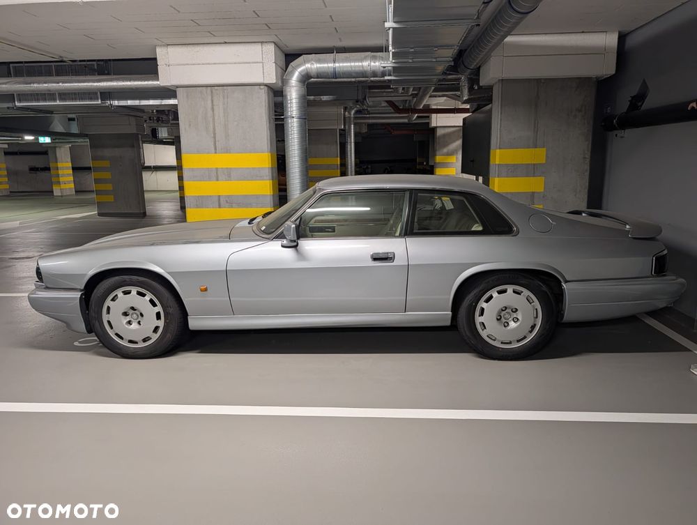 Jaguar XJS - 33