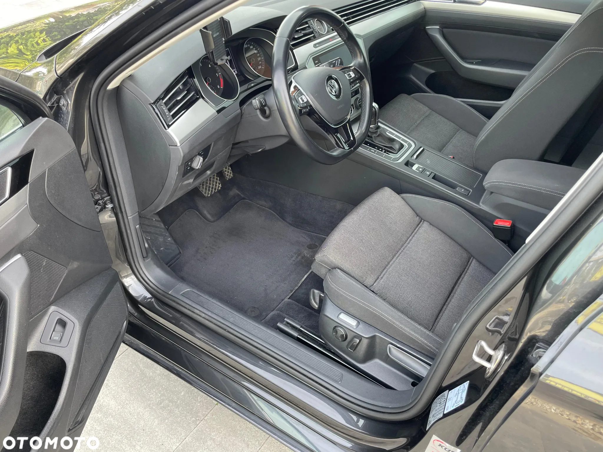 Volkswagen Passat 2.0 TDI BMT SCR 4Mot Comfortline DSG7 - 4