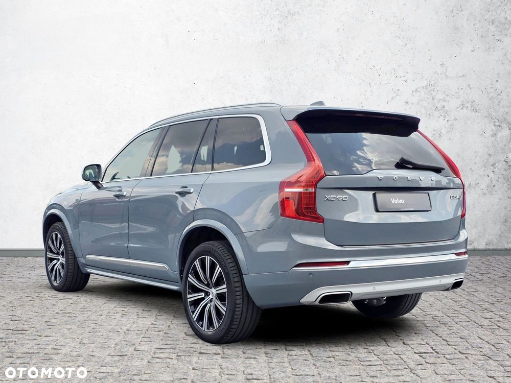 Volvo XC 90 - 7