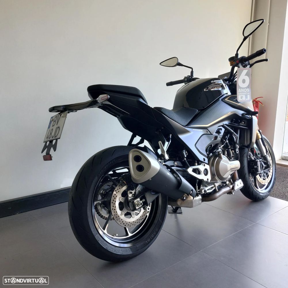 QJ Motor SRK 600 - 3