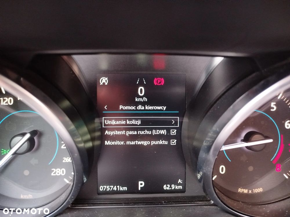 Jaguar XE 25t Prestige - 30
