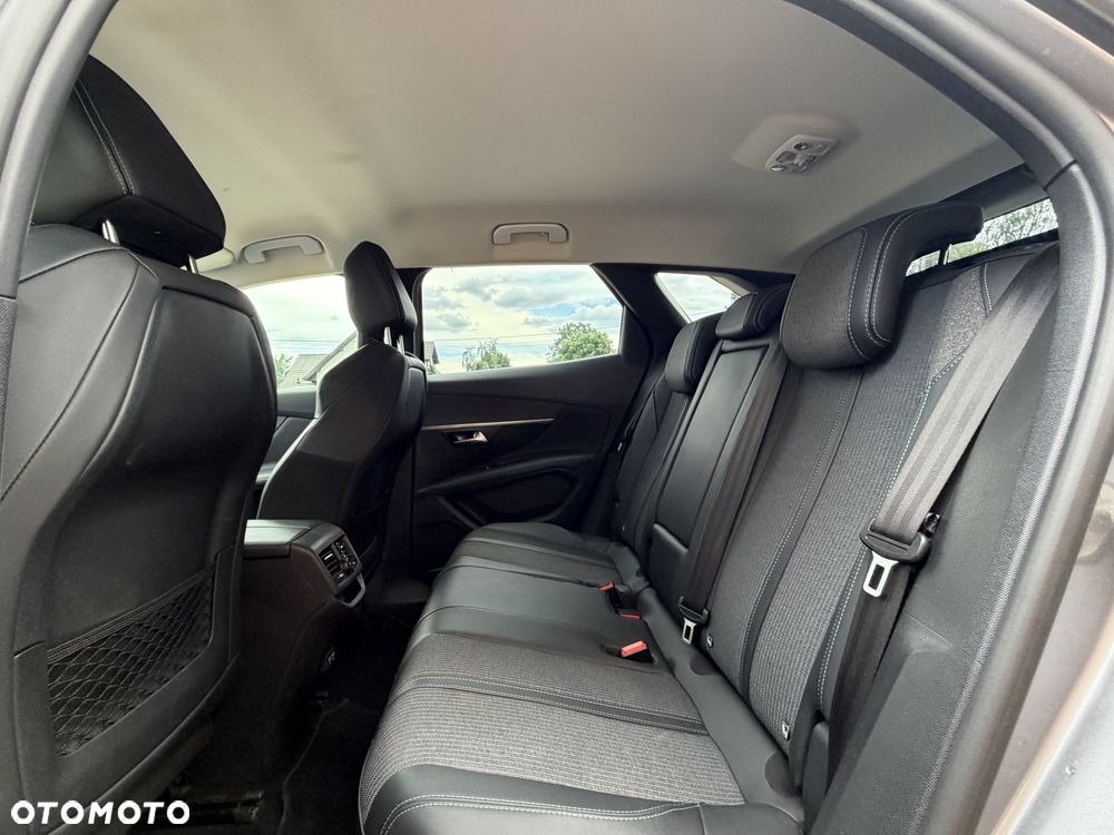 Peugeot 3008 1.5 BlueHDi GT Pack S&S EAT8 - 5