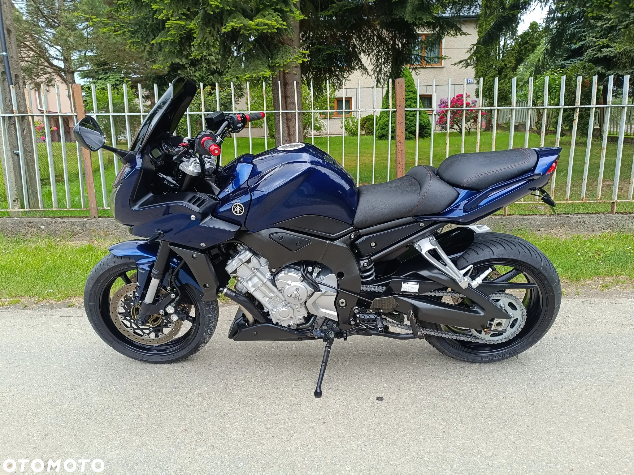Yamaha FZ - 10