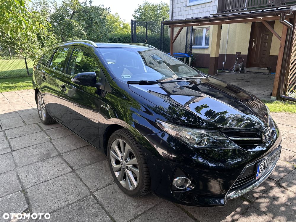 Toyota Auris - 1