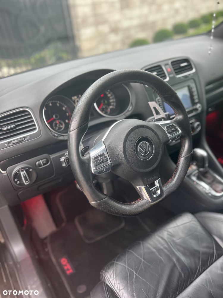 Volkswagen Golf 2.0 GTI DSG - 9