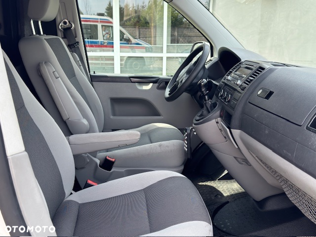 Volkswagen Transporter - 12
