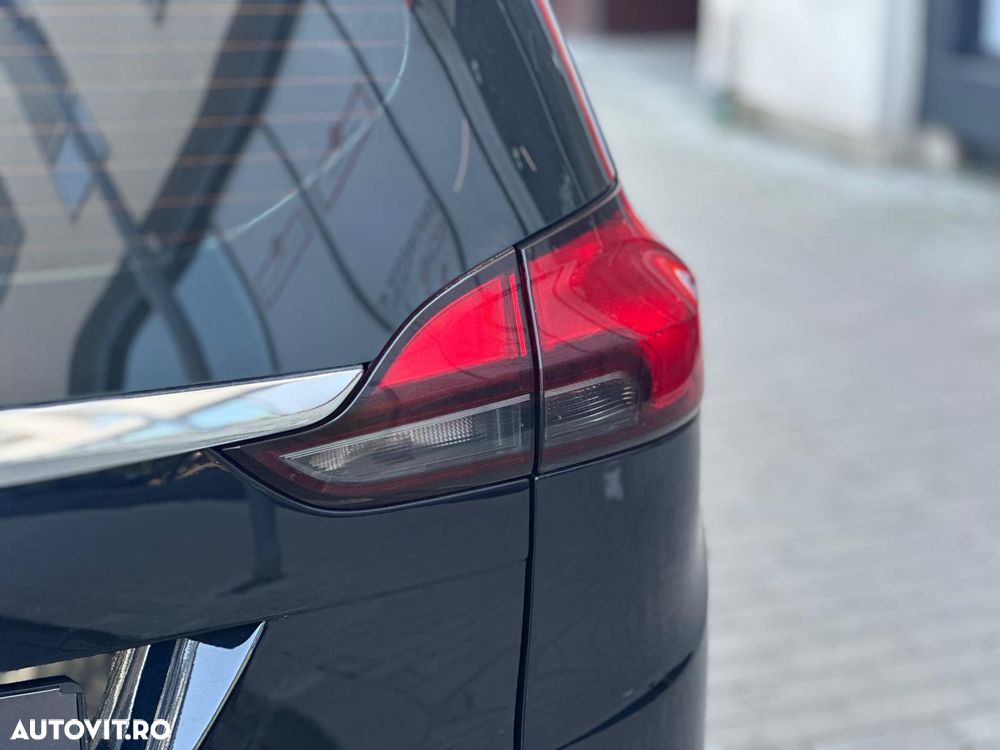Opel Zafira 2.0 D (CDTI) Automatik Edition - 9