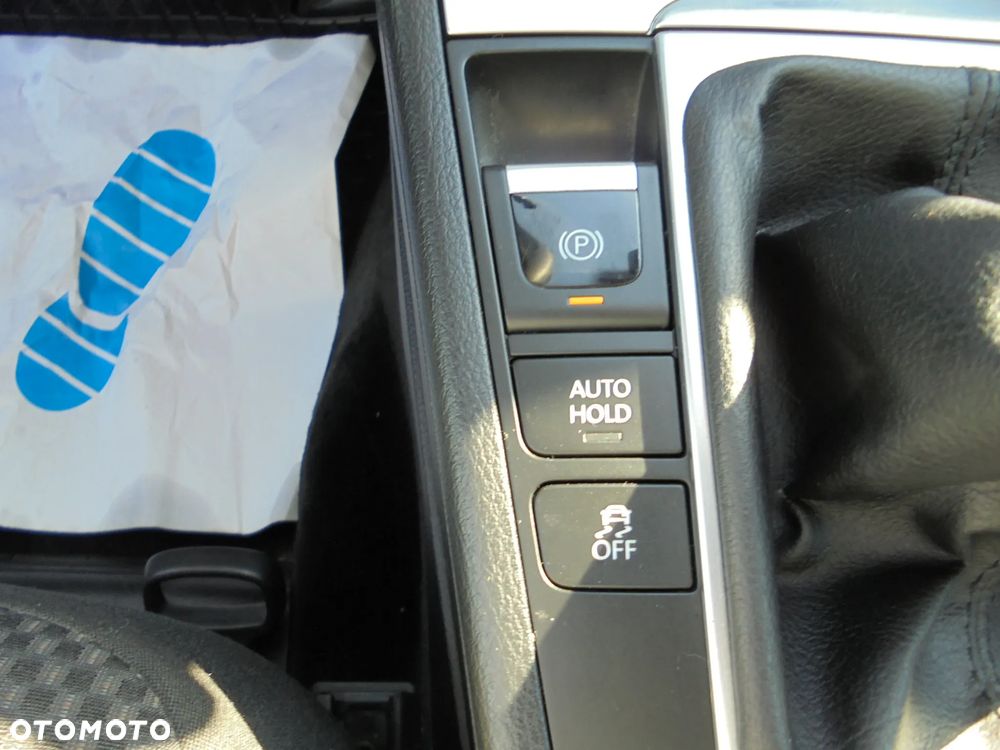 Volkswagen Passat 2.0 TDI Comfortline - 18