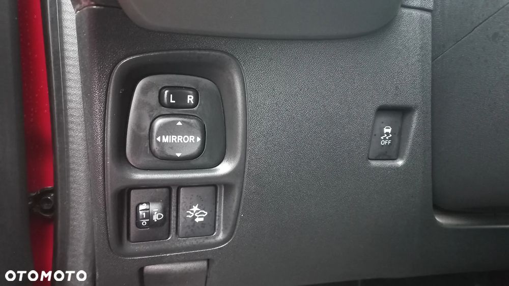 Toyota Aygo x-play Edition S+ - 17