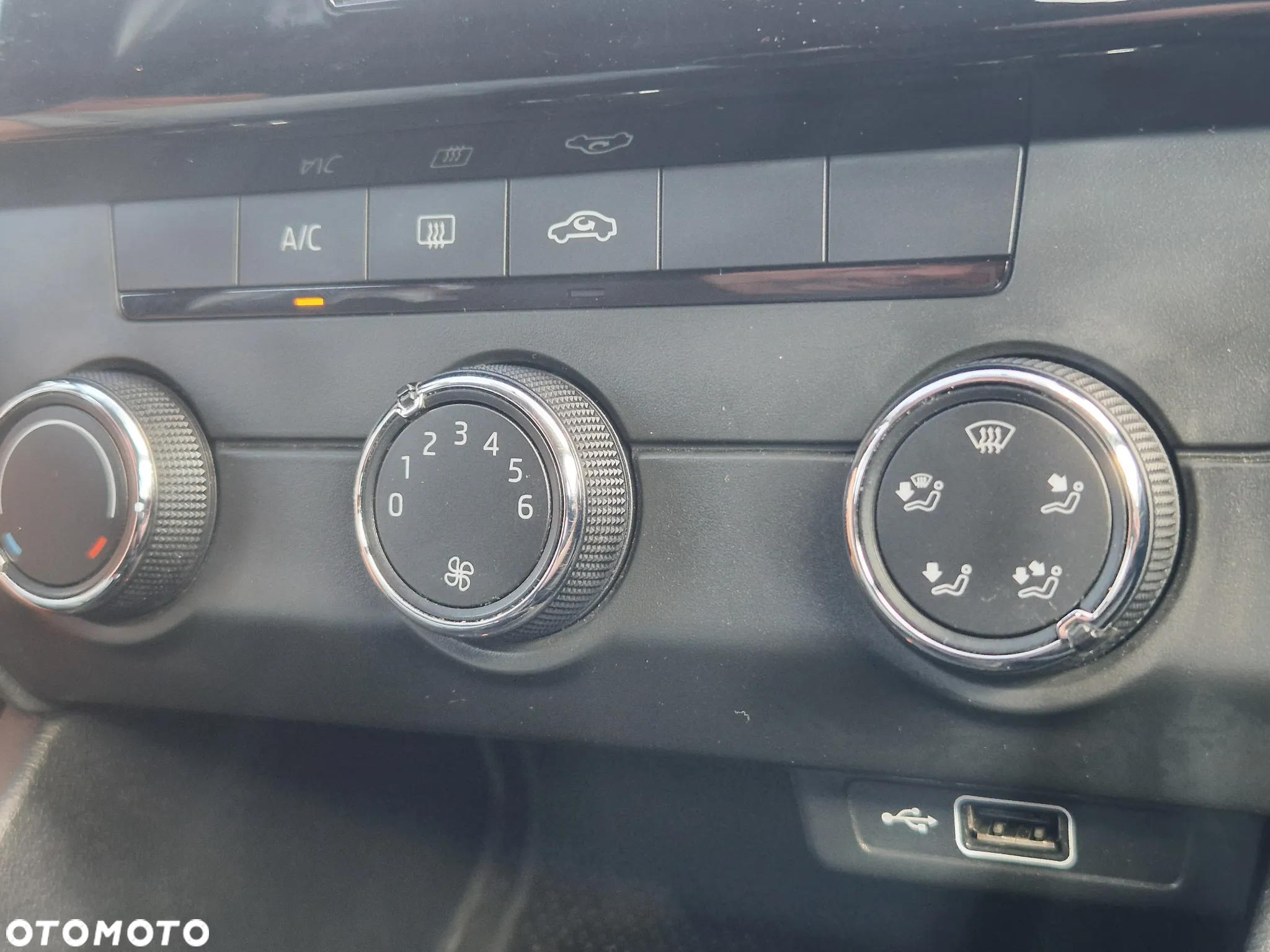 Skoda Octavia 1.0 TSI Ambition - 27