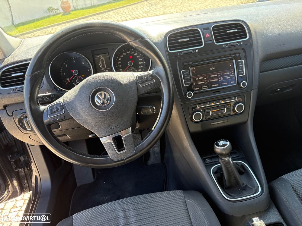 VW Golf Variant 1.6 TDi Sportline - 19