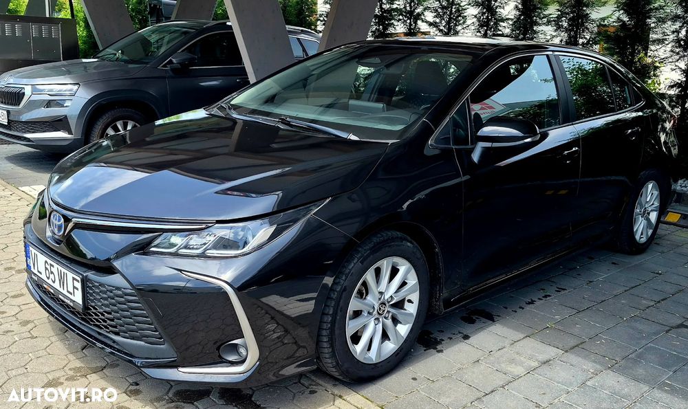 Toyota Corolla 1.8 Business Edition - 2