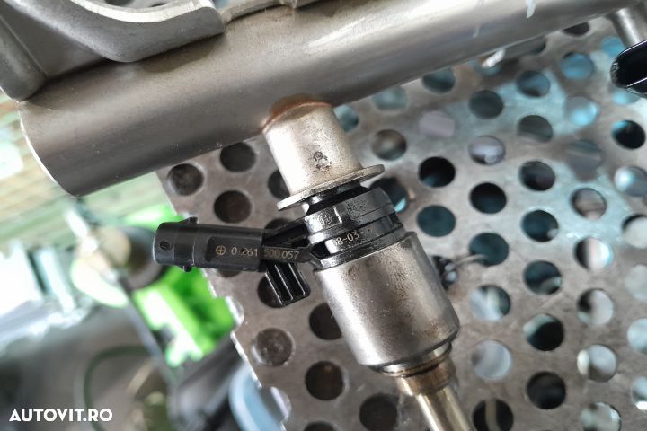 Rampa injectoare 06J133317 / 0261500057 06J133317 / 0261500057 Audi A - 4