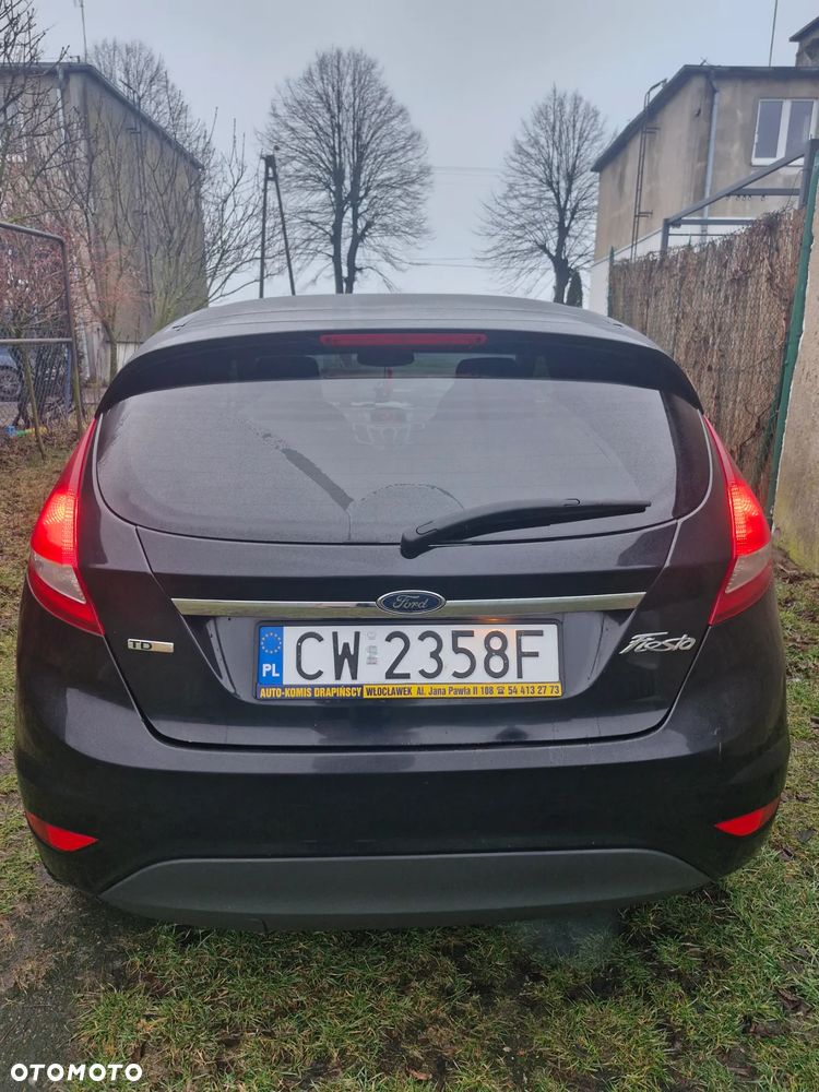 Ford Fiesta 1.4 TDCI - 9