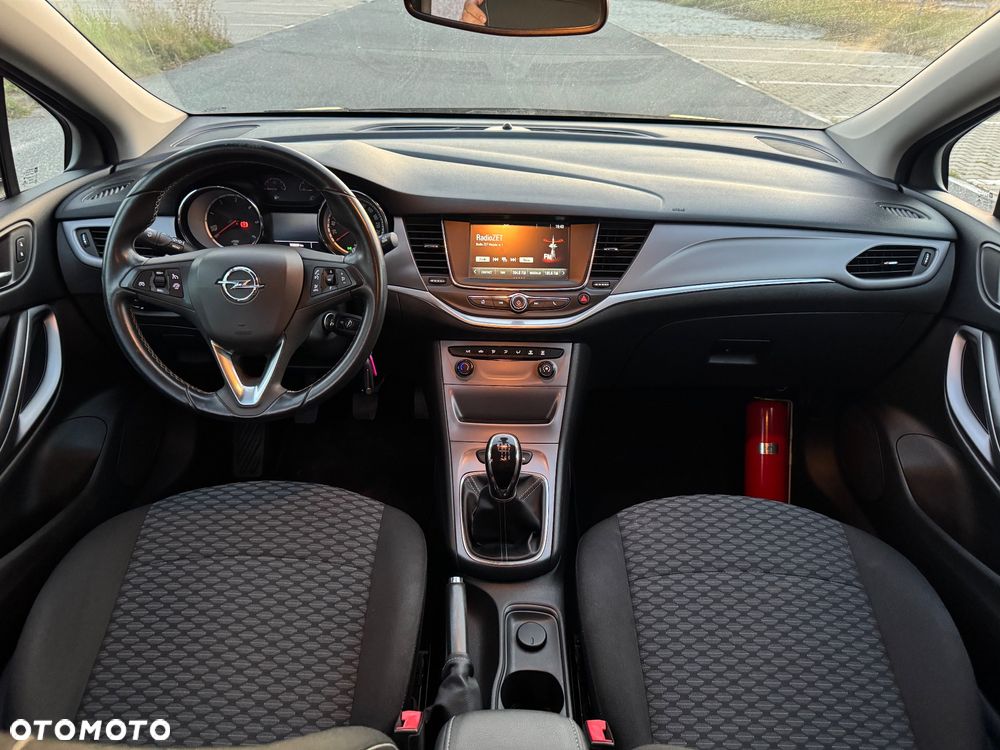 Opel Astra 1.6 CDTI Active - 24