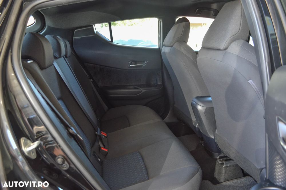 Toyota C-HR Business-Edition - 27