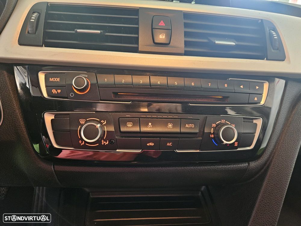 BMW 318 d Pack M Auto - 23