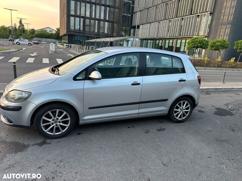 Volkswagen Golf Plus 1.6 Comfortline - 2