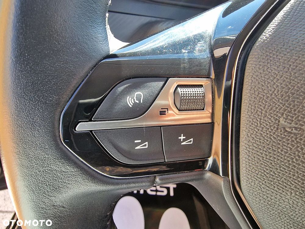 Peugeot 208 1.2 PureTech Active S&S - 13