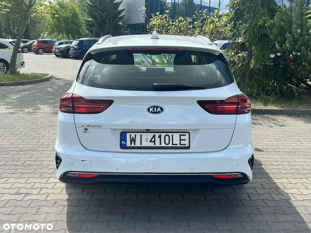 Kia Ceed - 6