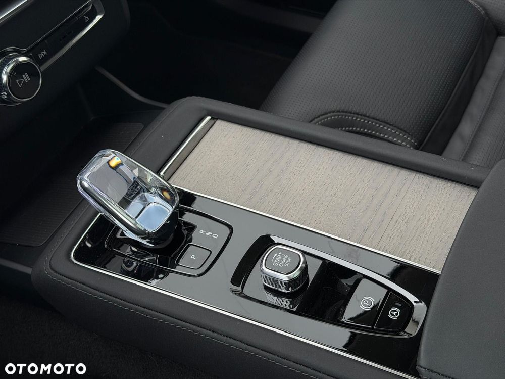 Volvo XC 90 - 27
