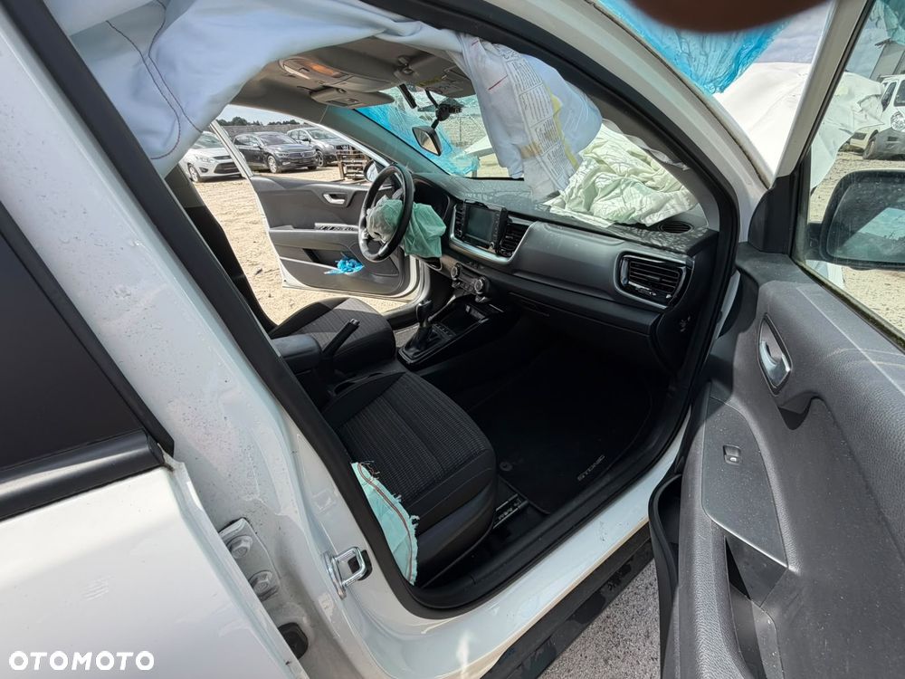 Kia Stonic 1.4 L - 24