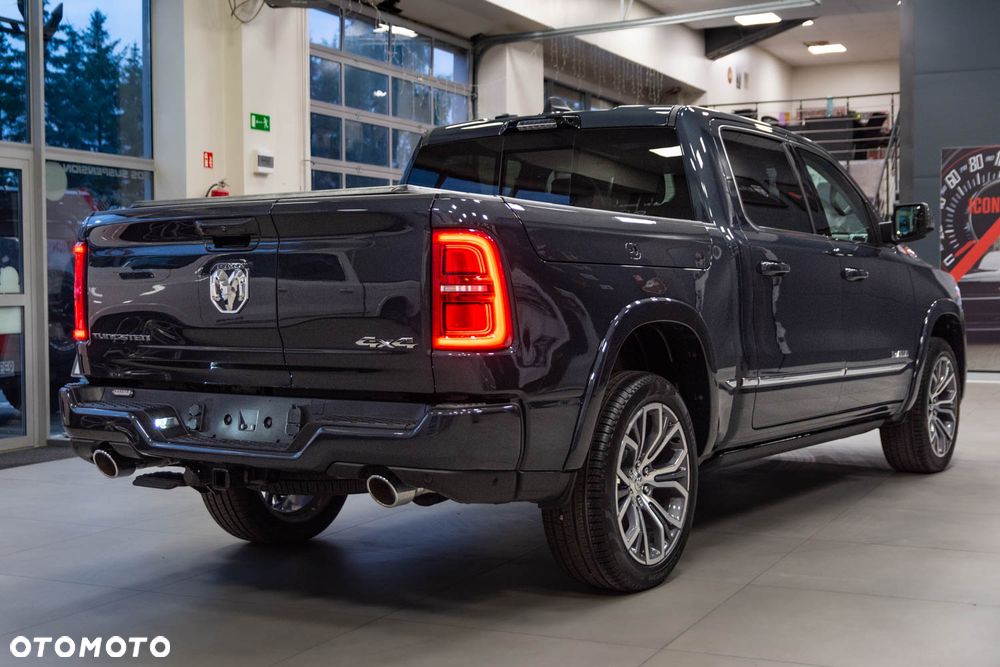 RAM 1500 Tungsten - 17