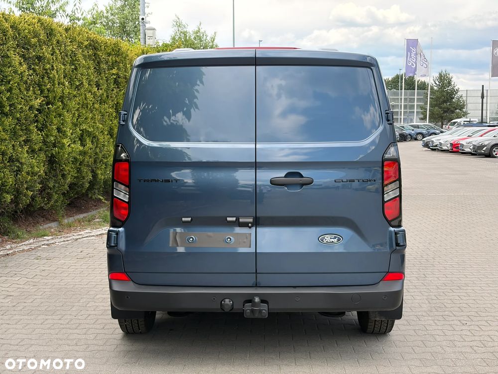 Ford CUSTOM VAN TREND - 4