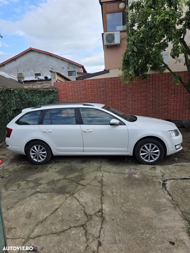 Skoda Octavia 1.6 TDI 4X4 AMBITION - 2
