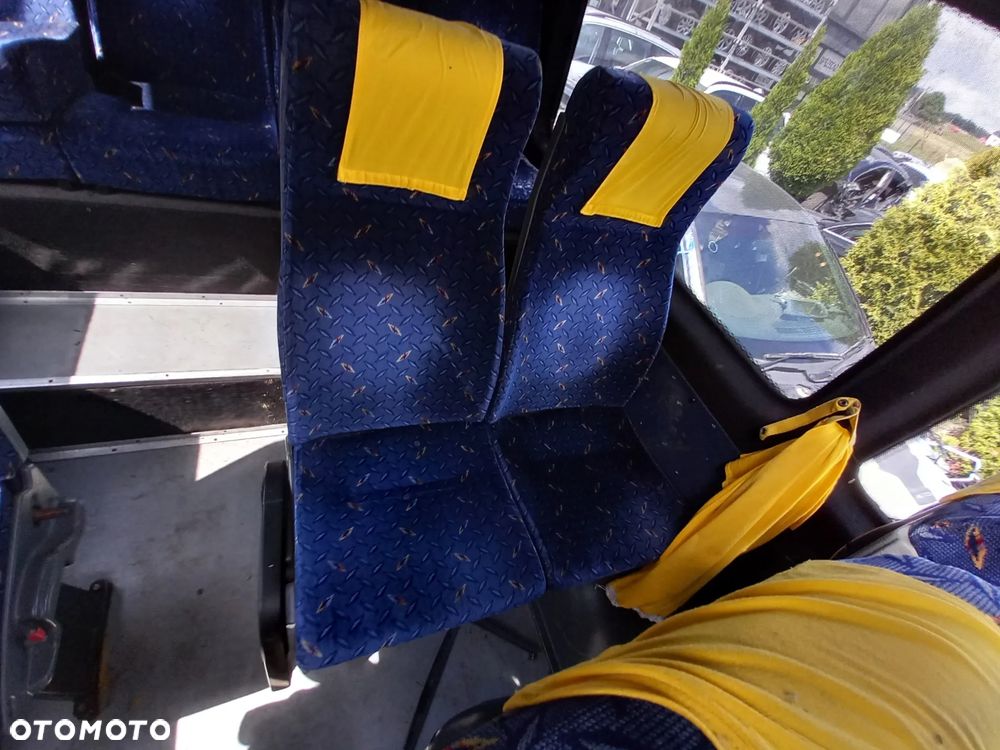MERCEDES SPRINTER 903 KOMPLET FOTELI AUTOBUS ŁADNE 14 MIEJSC PODŁOKIETNIK - 9