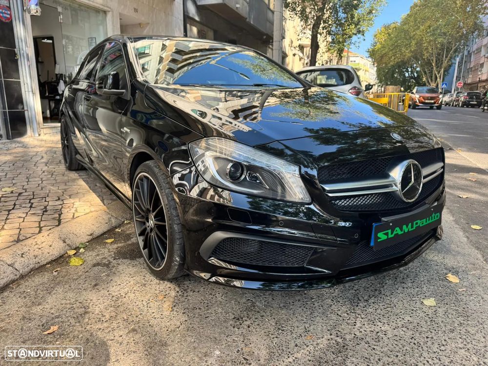 Mercedes-Benz A 45 AMG 4Matic Speedshift 7G-DCT - 3