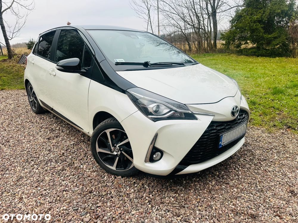 Toyota Yaris 1.5 Selection - 1