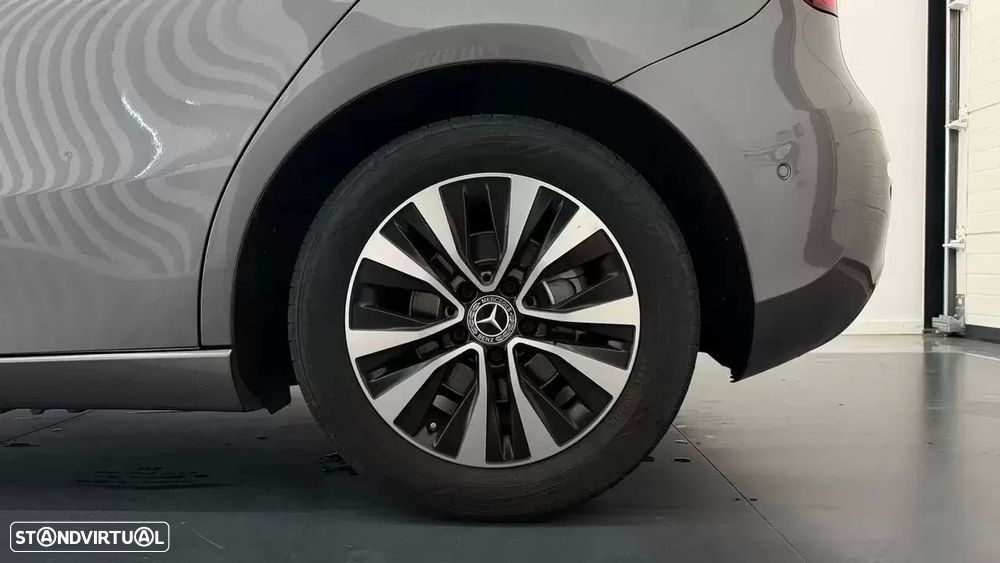 Mercedes-Benz A 180 d Progressive Aut. - 12