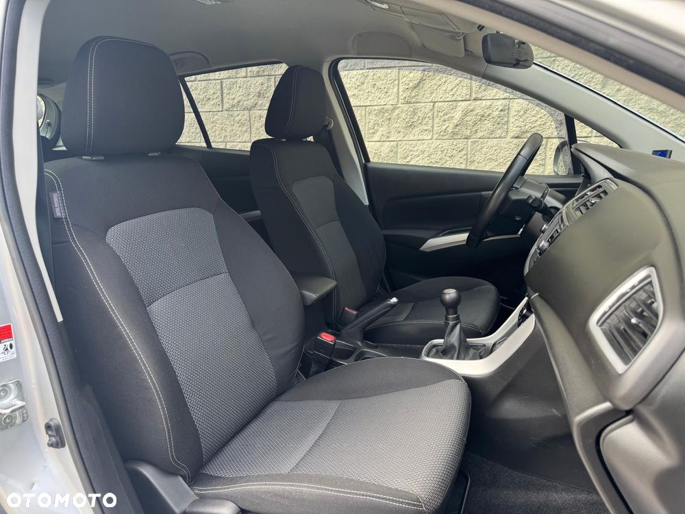 Suzuki SX4 S-Cross 1.6 Premium 4WD - 13