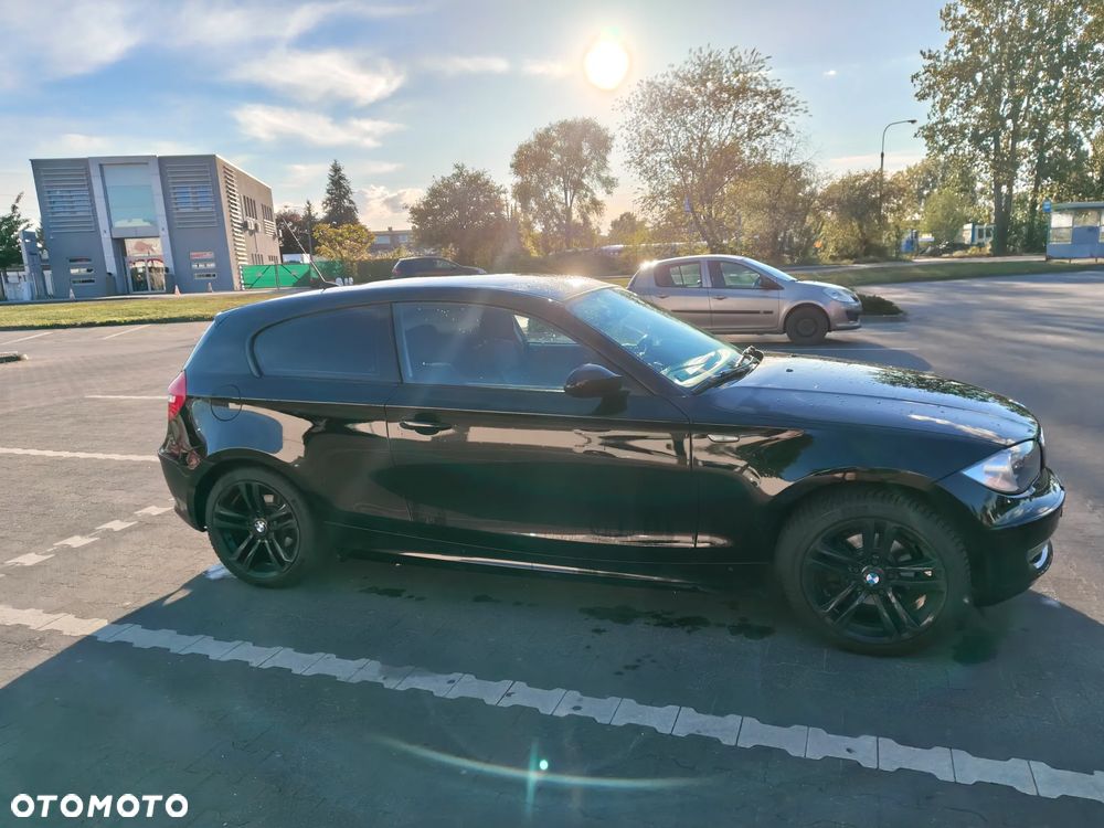 BMW Seria 1 - 16