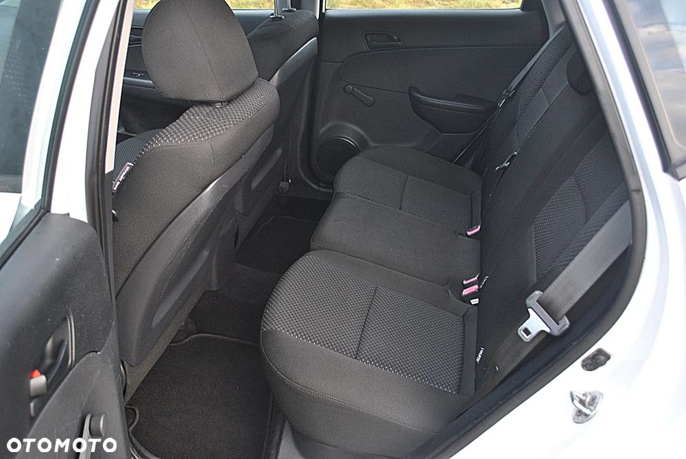 Hyundai i30 1.4 Blue Comfort - 9