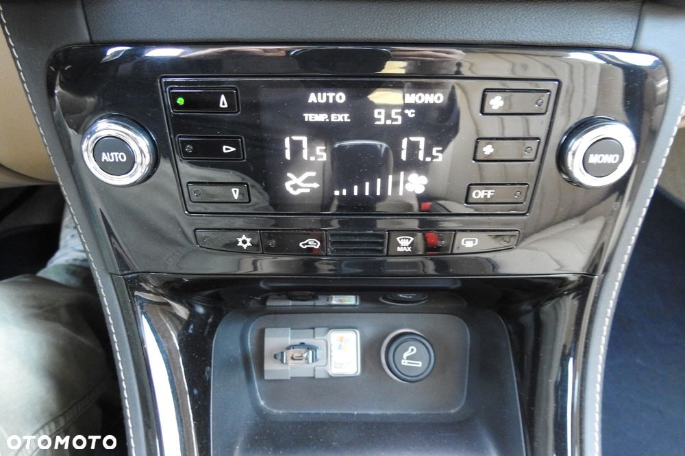 Lancia Delta 1.9 Multijet Twinturbo Executive - 30