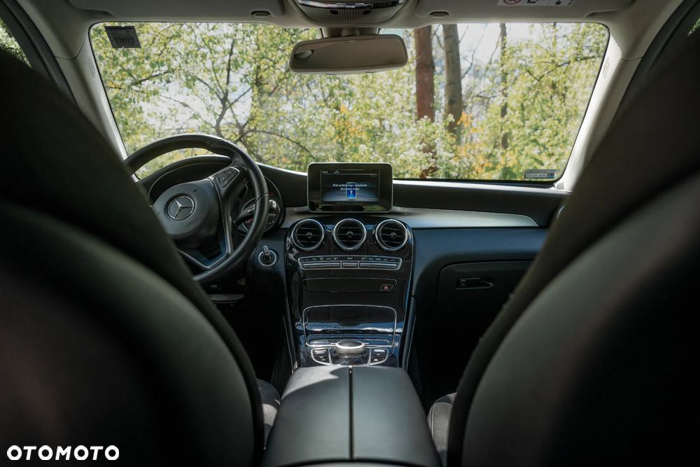 Mercedes-Benz GLC - 6