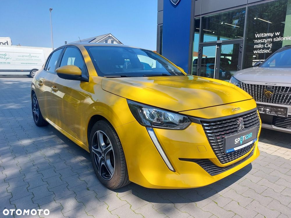 Peugeot 208 - 7