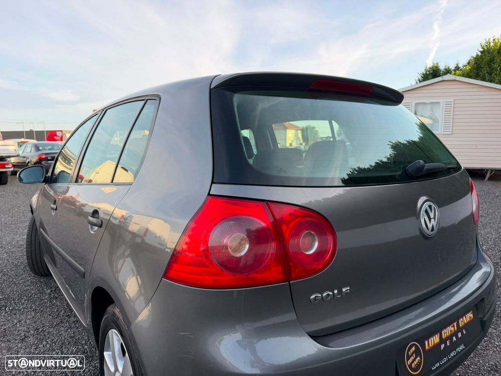 VW Golf 1.4i Confortline - 24