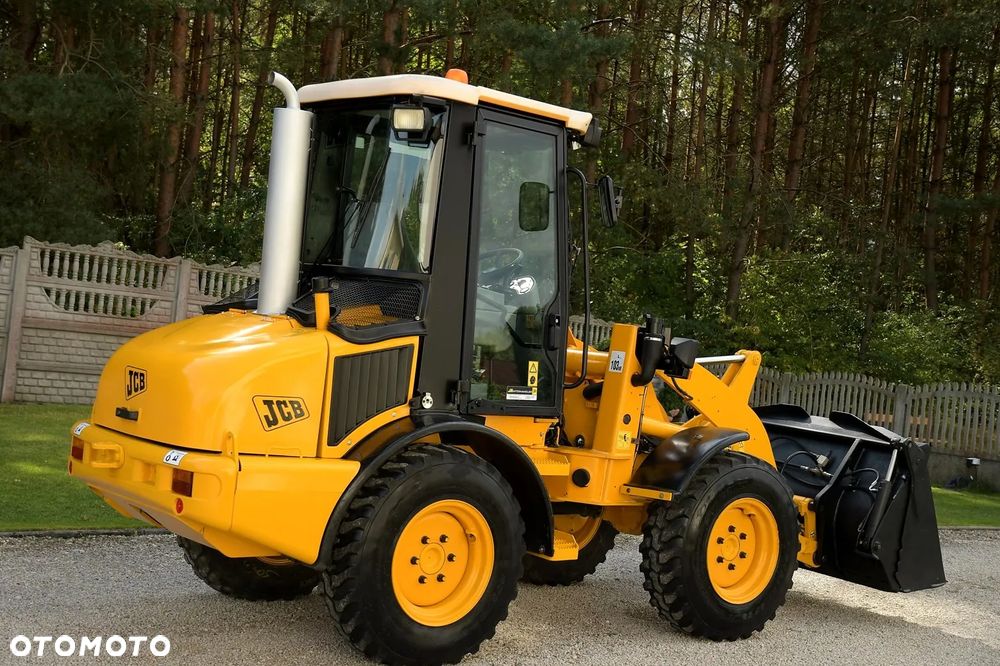 JCB Ładowarka JCB407 * GOTOWA DO PRACY! * SUPER STAN! - 4