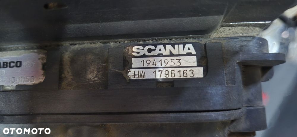 ZAWÓR OSUSZACZ PODSTAWA OSUSZACZA APM SCANIA R 1941953 - 4