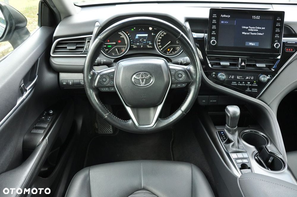 Toyota Camry - 26