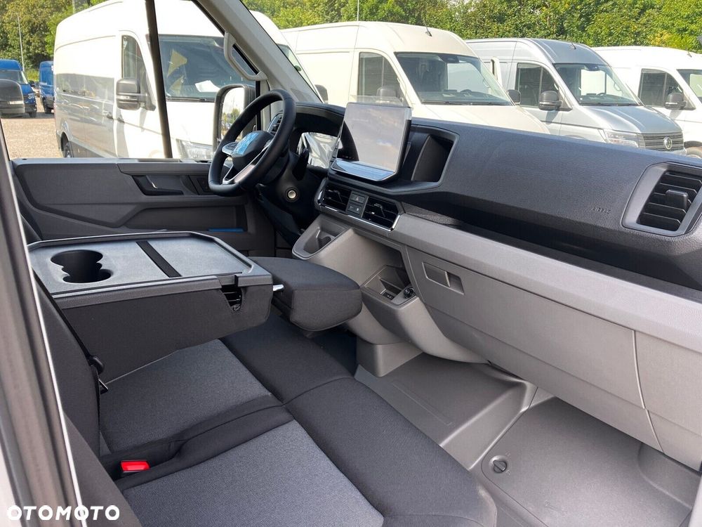 Volkswagen Crafter 2.0 TDI 177 KM L4H3 8-automat. - 12