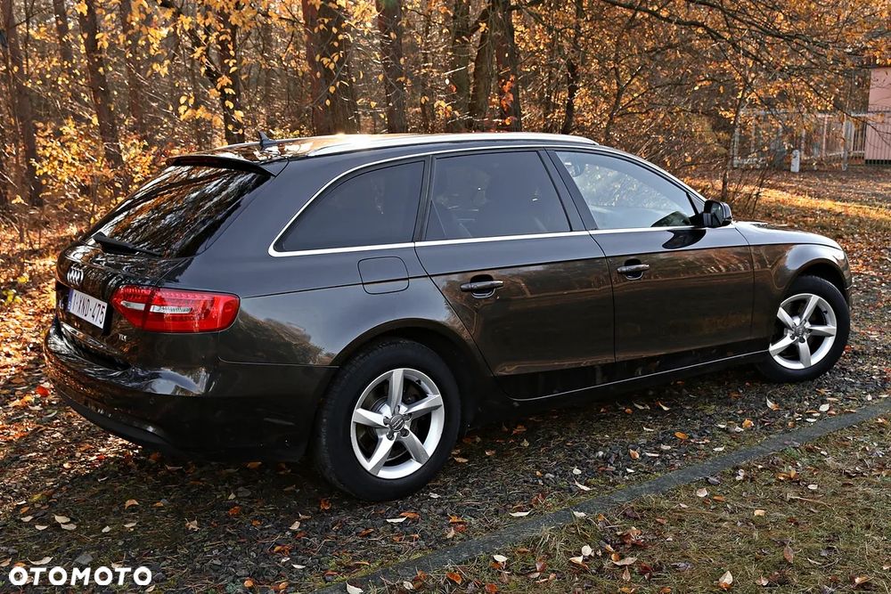 Audi A4 Avant 2.0 TDI DPF multitronic S line Sportpaket - 21