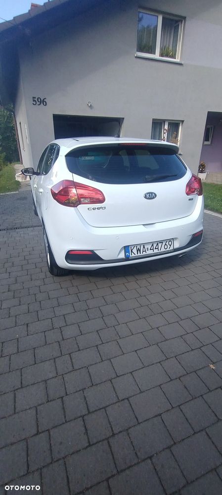 Kia Ceed - 7