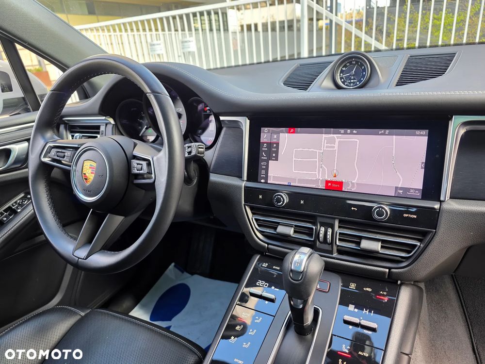 Porsche Macan GTS PDK - 10