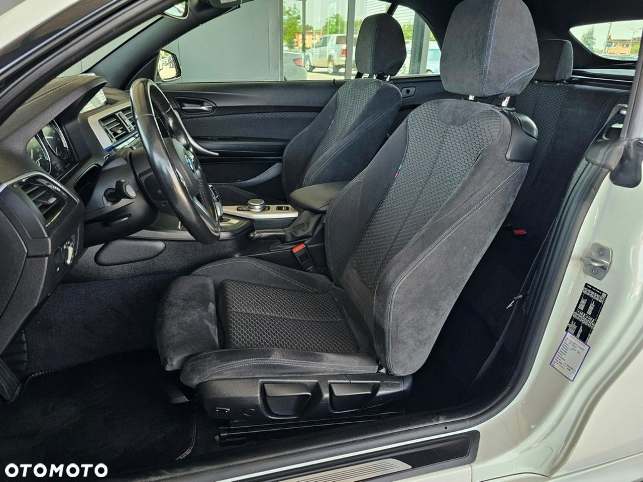 BMW Seria 2 - 34