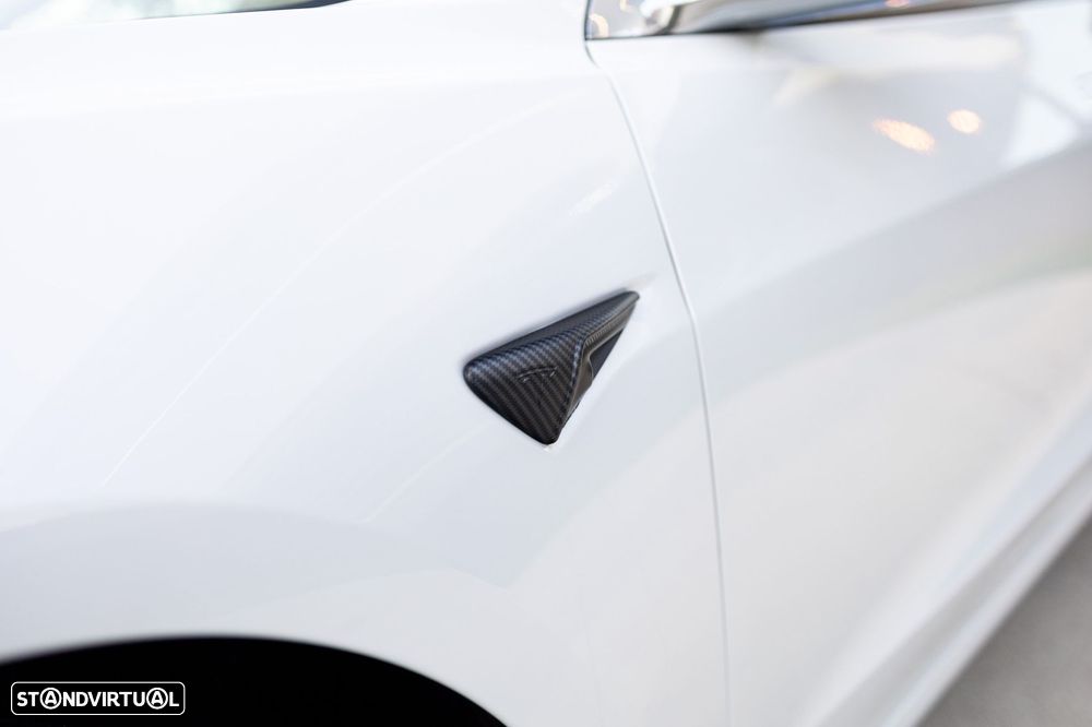 Tesla Model 3 Long-Range Dual Motor AWD - 17